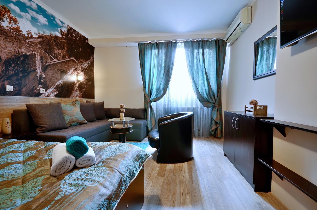 Hotel Shirok Sokak Битоля Екстериор снимка