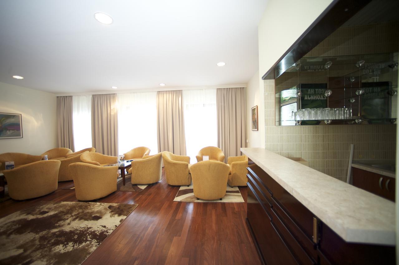 Hotel Shirok Sokak Битоля Екстериор снимка